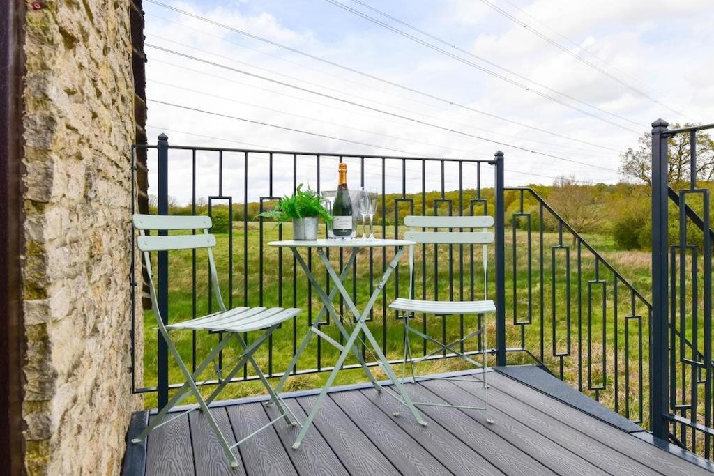 Apartament The Lookout At Cloatley Meadow Hankerton Zewnętrze zdjęcie
